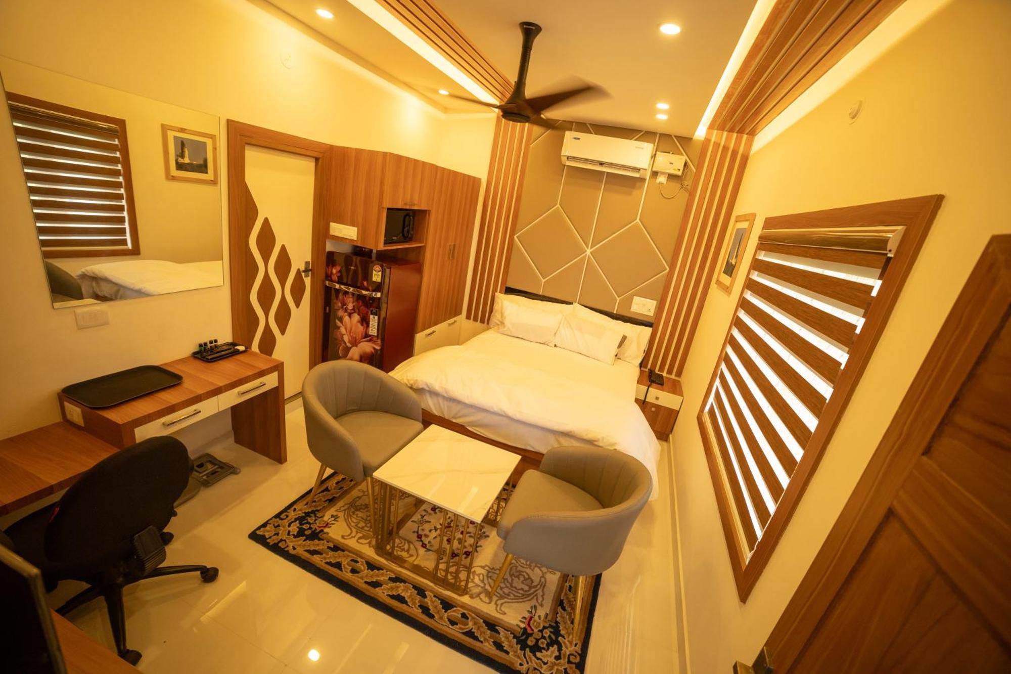 S Cross Munroe Island Resort Mundrothuruth Εξωτερικό φωτογραφία