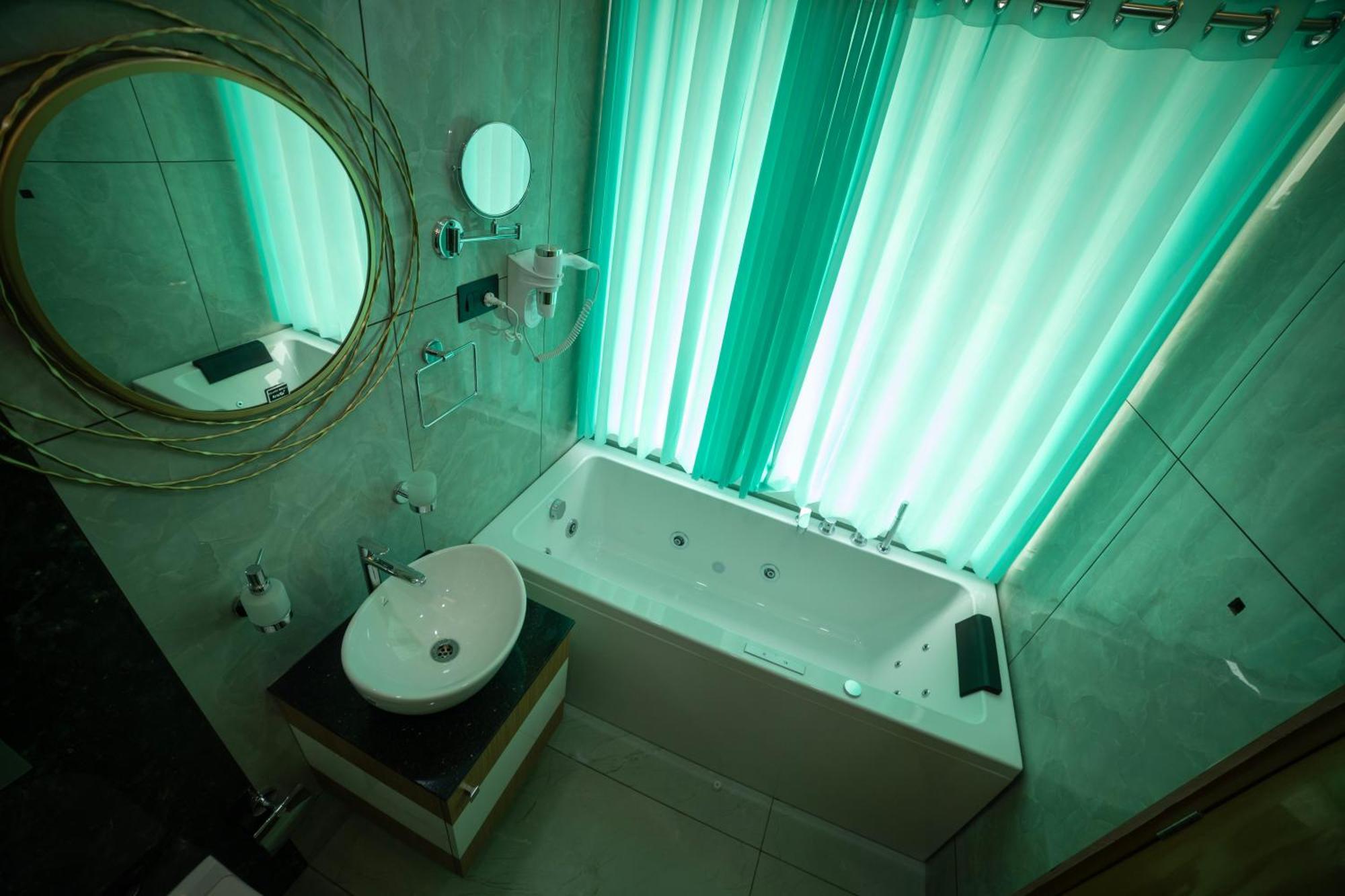 S Cross Munroe Island Resort Mundrothuruth Εξωτερικό φωτογραφία